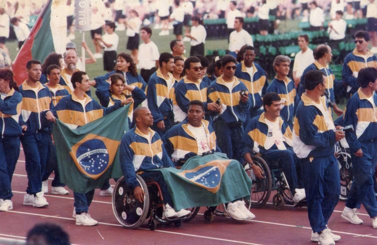 Abertura dos Jogos Olímpicos em Stoke Mandeville, em 1984 - Divulgação Projeto Memória Paralímpica Brasileira