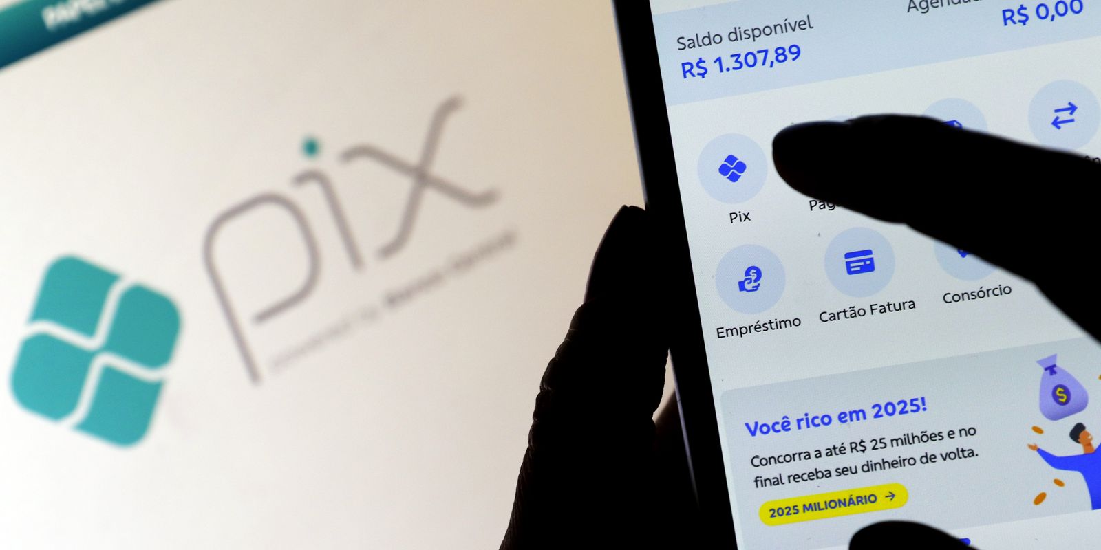 Pix por aproximação começa a funcionar nesta sexta-feira Pix por aproximação começa a funcionar nesta sexta-feira