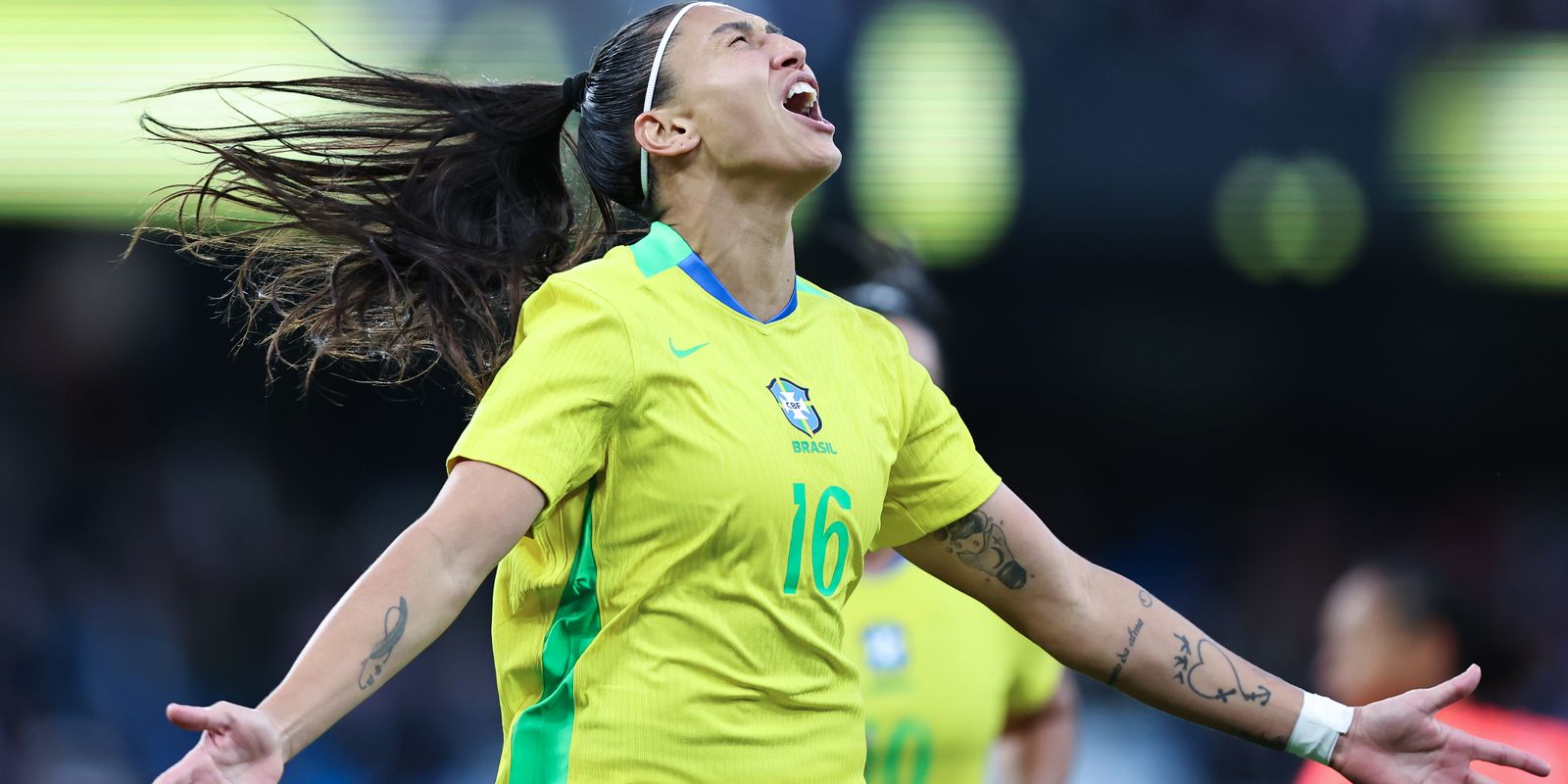 Seleção feminina defende supremacia sobre Itália em novo amistoso Seleção feminina defende supremacia sobre Itália em novo amistoso