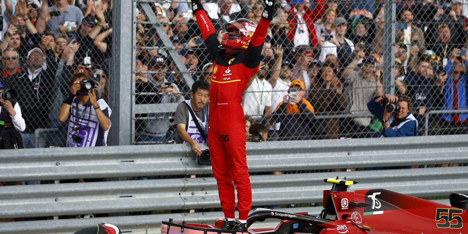 Carlos Sainz triunfa en Silverstone, su primera victoria en F1