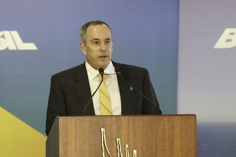 O diretor geral da ANP, Décio Oddone, participa da cerimônia de assinatura de sete contratos de concessão do Pré sal.