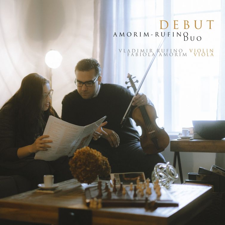 Discover the preview of the album “Debut”, recorded by Amorim-Rufino Duo