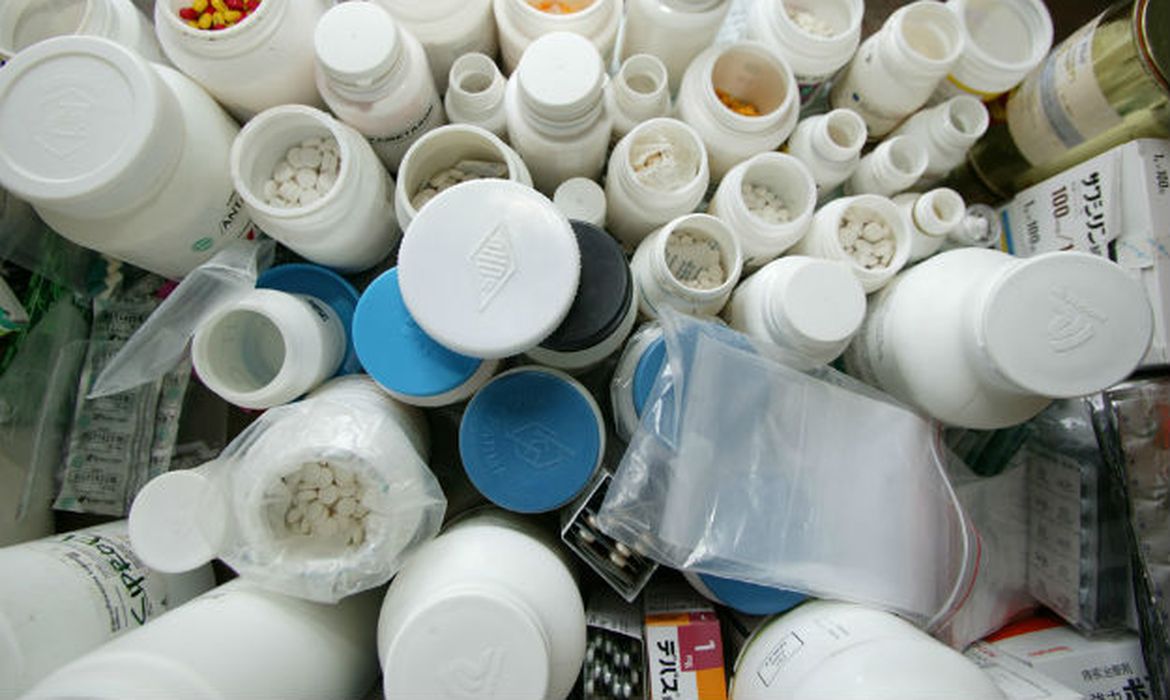 A OMS estima que o comércio de remédios falsificados movimenta mais de US$ 30 bilhões