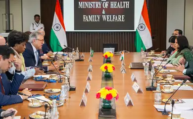 Brasil quer parceria com Índia para produção de remédios e vacinas 