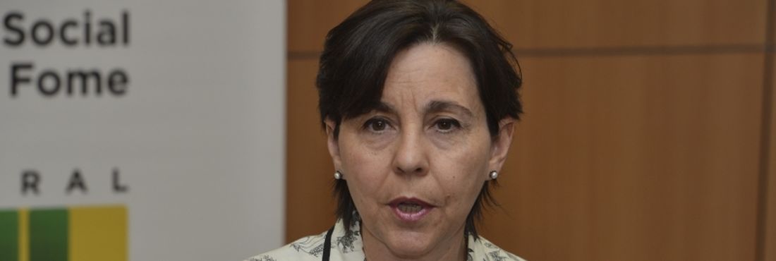 Brasília - Em entrevista coletiva, a ministra do Desenvolvimento Social e Combate à Fome, Tereza Campello fala sobre o Bolsa Família