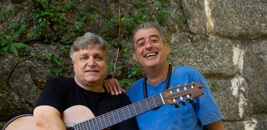 Músicos Jorge Simas e Didu Nogueira