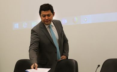 O ministro do Trabalho, Helton Yomura, durante lançamento de um pacote de ações de Políticas Públicas de Emprego. 
