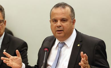 Brasília - O relator da reforma trabalhista, Rogério Marinho, durante a audiência pública na Comissão Especial sobre a Reforma Trabalhista (PL 6.787/16) (Wilson Dias/Agência Brasil)
