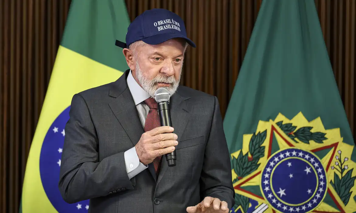Lula defende regulação de big techs durante reunião ministerial | Agência  Brasil
