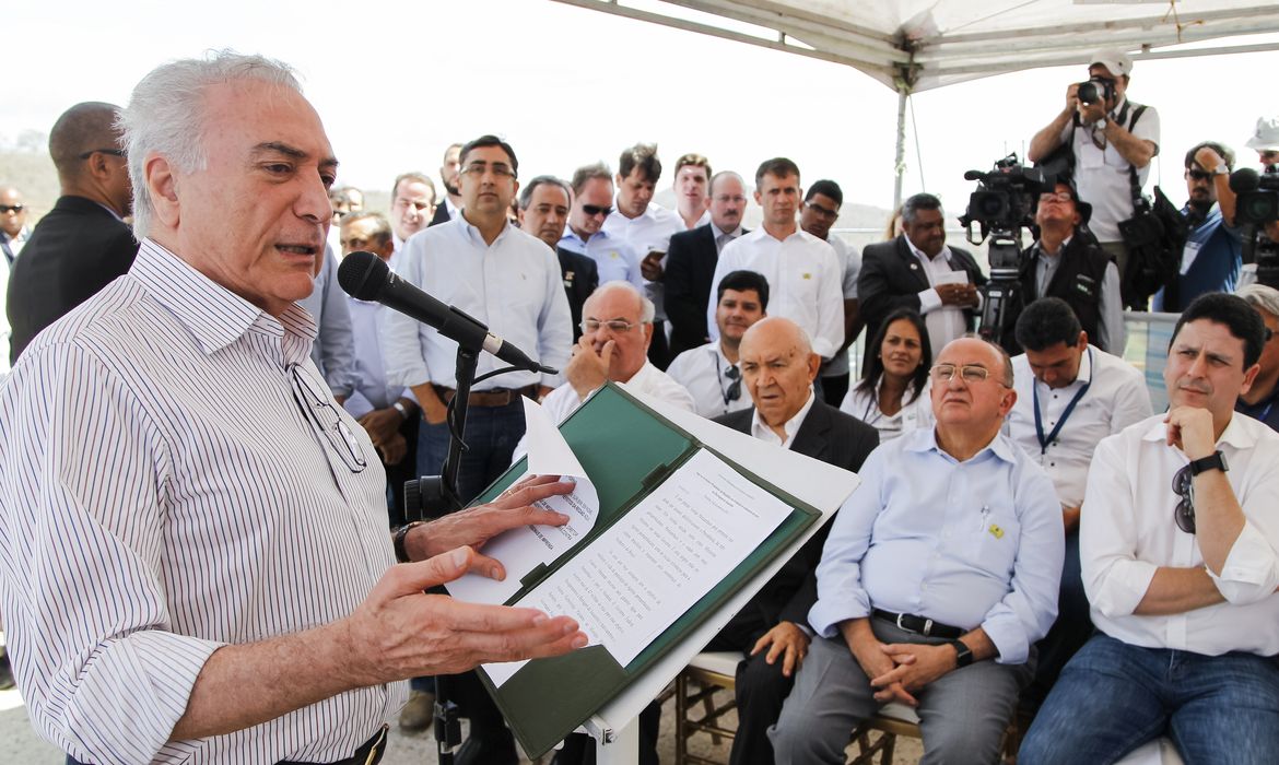 Surubim (PE)-  Presidente Michel Temer durante assinatura de acordos para execução de obras na Barragem de Jucazinho (Beto Barata/PR)