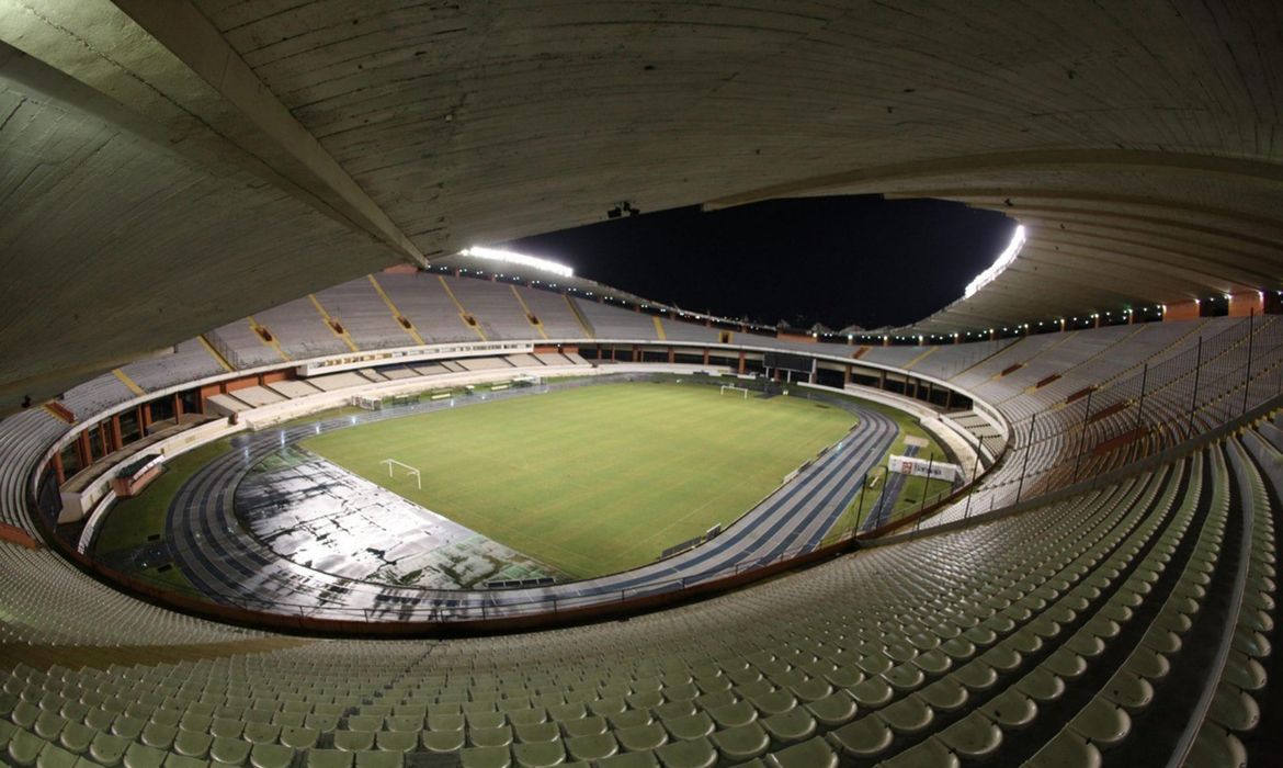 Mangueirão completa 41 anos,o Estádio Olímpico do Pará (EOP) é a maior praça de esporte de Belém e foi projetado pelo arquiteto Alcyr Meira, em 1969