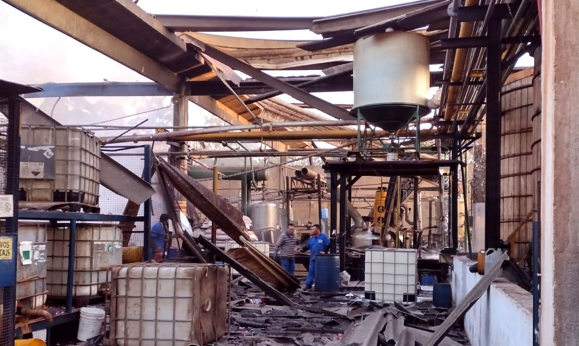 Várzea Paulista (SP) -  Caldeira de fábrica de resina explode em Várzea Paulista, em São Paulo. Foto: Prefeitura de Várzea Paulista