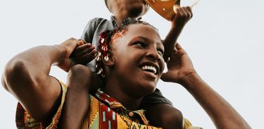 Rapper brasiliense Prince Belofá lança o álbum "Neguinho", retrato da vivência nas quebradas do DF