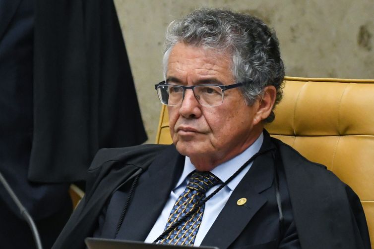 Ministro Marco Aurélio durante sessão extraordinária do STF.