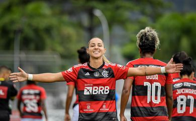 Flamengo, Real Brasília, brasileiro feminino