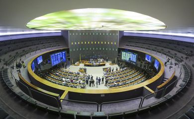 Plenário da Câmara dos Deputados durante sessão conjunta do Congresso Nacional 