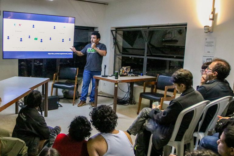 São Paulo (SP), 18/05/2025 - Ativistas debatem resistência digital diante de IA e plataformização
Cryptorave em SP destacou iniciativas e desafios comunitários
Foto: Cadu Pinotti/Agência Brasil