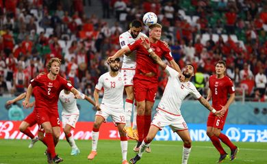 Dinamarca e Tunísia ficam no 0 x 0 na estreia na Copa