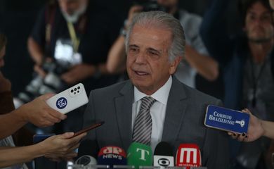Entrevista coletiva do ministro da Defesa, José Mucio Monteiro.