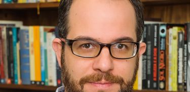 Rodrigo Trespach, autor de &quot;Histórias não (ou mal) contadas - Revoltas, Golpes e Revoluções no Brasil&quot;
