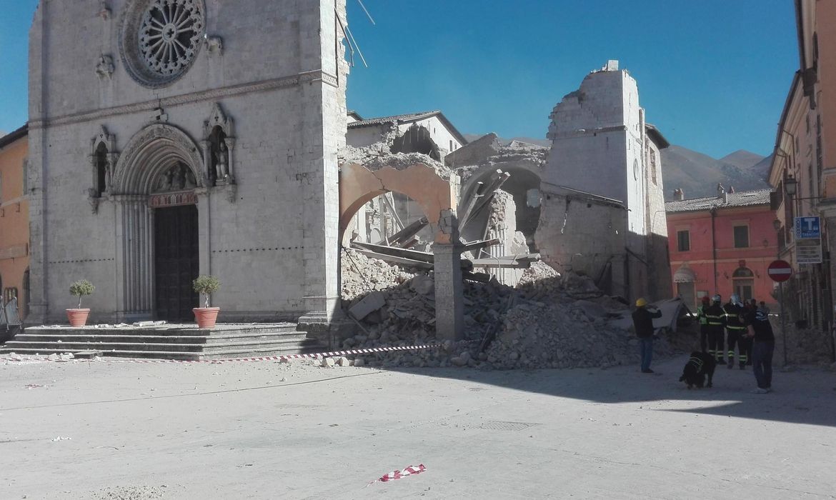 Terremoto de hoje na Itália foi o mais forte desde 1980 | Agência Brasil