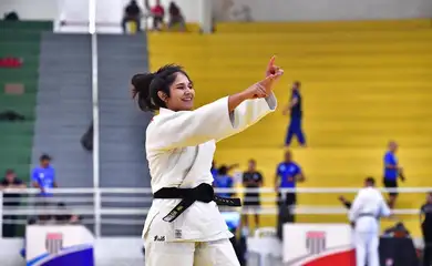 Beatriz Freitas é prata na categoria na categoria até 78kg do judô nos Jogos Mundiais Universitários, em julho de 2025