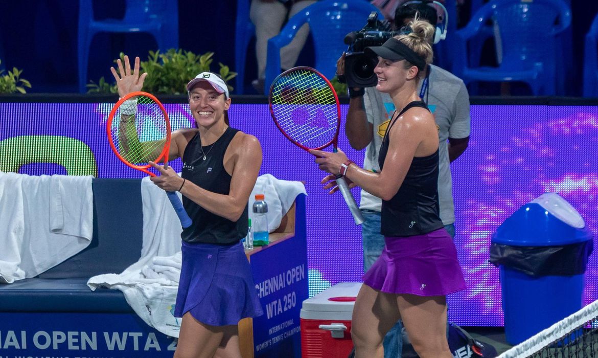 Dupla de Luisa Stefani avança à final de duplas de WTA 250 de Chennai - em 17/09/2022