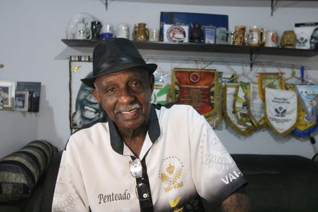 São Paulo (SP), 22/03/2024 - O sambista emérito Fernando Penteado da velha guarda da Escola de Samba Vai Vai. Foto: Rovena Rosa/Agência Brasil