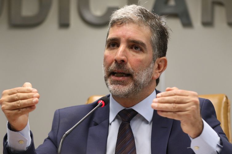 The assistant judge of the vice presidency and Regional Electoral Internal Affairs (VPCRE), Rudi Baldi speaks during the press conference about the elections, at the headquarters of TRE-RJ, downtown.