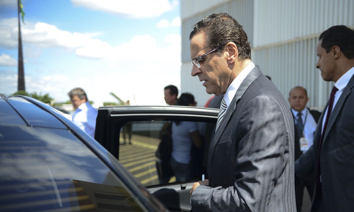 Brasília - Sem quórum, o presidente da Câmara, Henrique Eduardo Alves, adiou a votação do requerimento para investigar denúncias relacionadas à Petrobras para o dia 11 de março (Fabio Rodrigues Pozzebom/Agência Brasil)