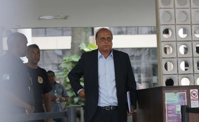  O ex-governador do Rio de Janeiro, Luiz Fernando Pezão deixa a 7ª Vara Criminal