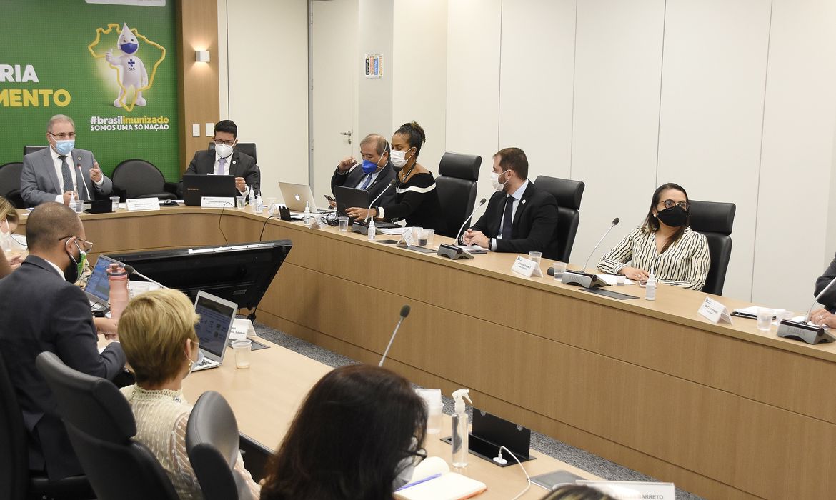 Ministro da Saúde, Marcelo Queiroga, participa de Videoconferência- Audiência Pública da Comissão Temporária do Covid no Senado Federal
