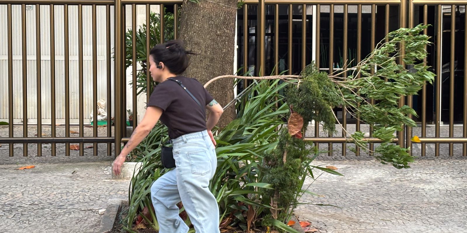 Rio de Janeiro emite alerta para ventos de até 75 km/h neste domingo