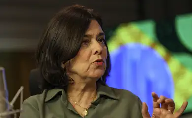Brasília (DF), 17/07/2024 - A ministra da Saúde, Nísia Trindade, durante entrevista ao programa