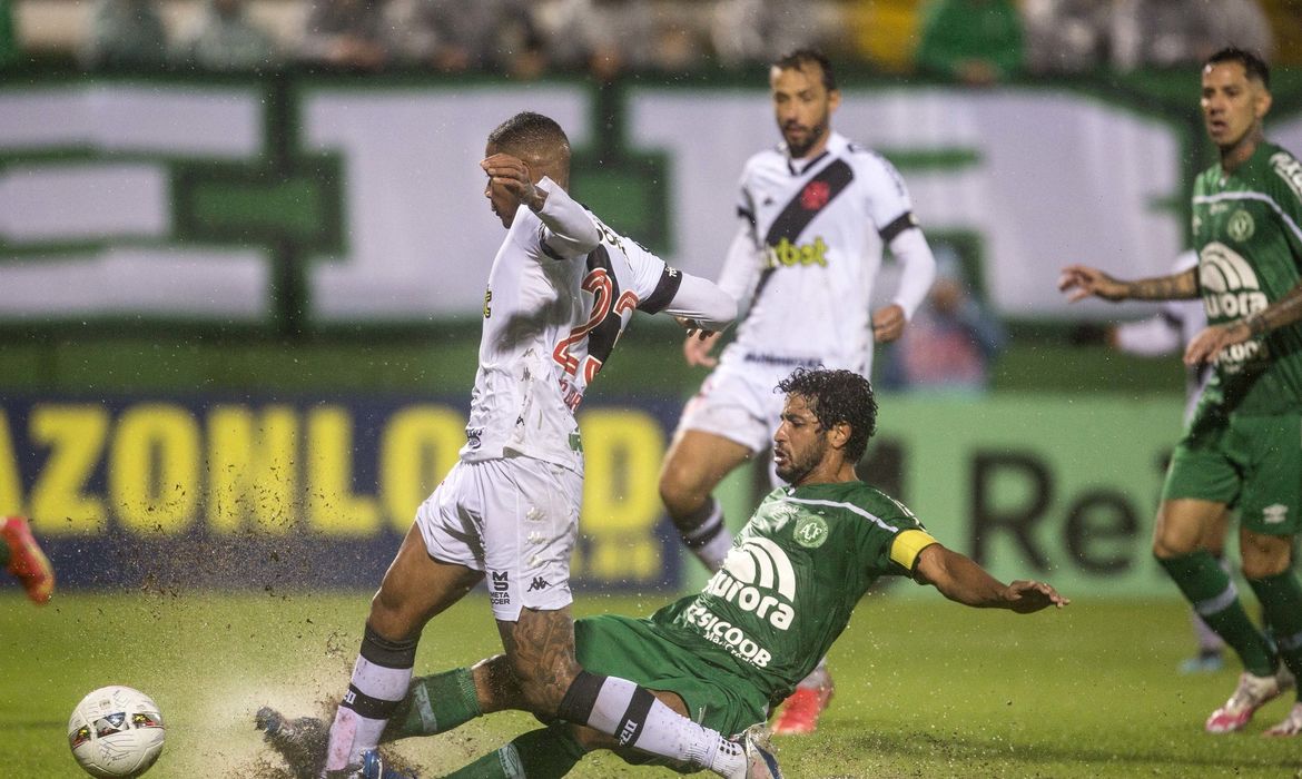 vasco, chapecoense, série b, brasileiro