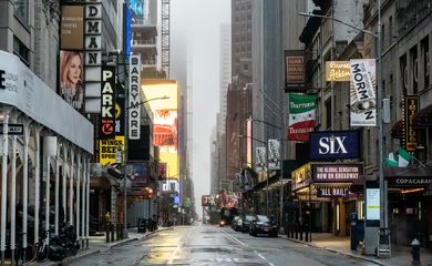 Broadway vazia em Nova York