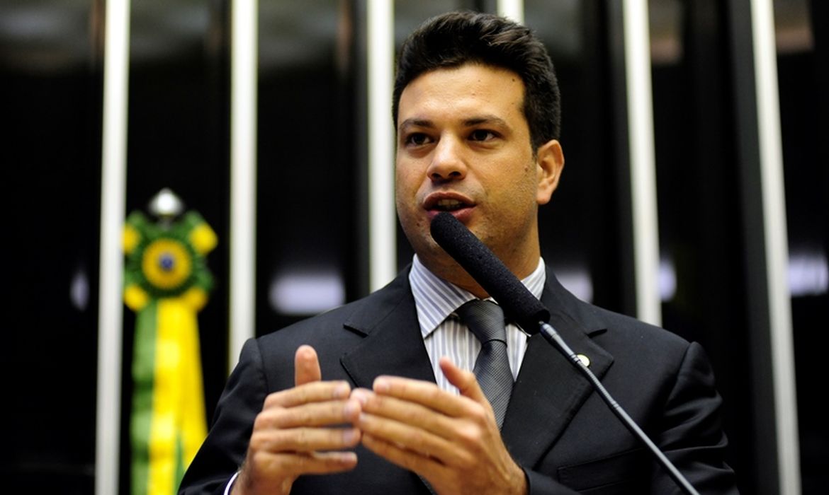 Brasília (DF) - O líder do PMDB na Câmara, deputado Leonardo Picciani 