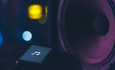 STREAMING; RANKING FONOGRÁFICO; AUDIO; MÚSICA - Com impulso do streaming, Brasil fica em 9º em ranking fonográfico. Foto: PVproduction/Freepik