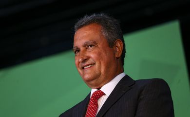 O futuro ministro da Casa Civil, Rui Costa, durante anúncio de ministros no CCBB Brasília.