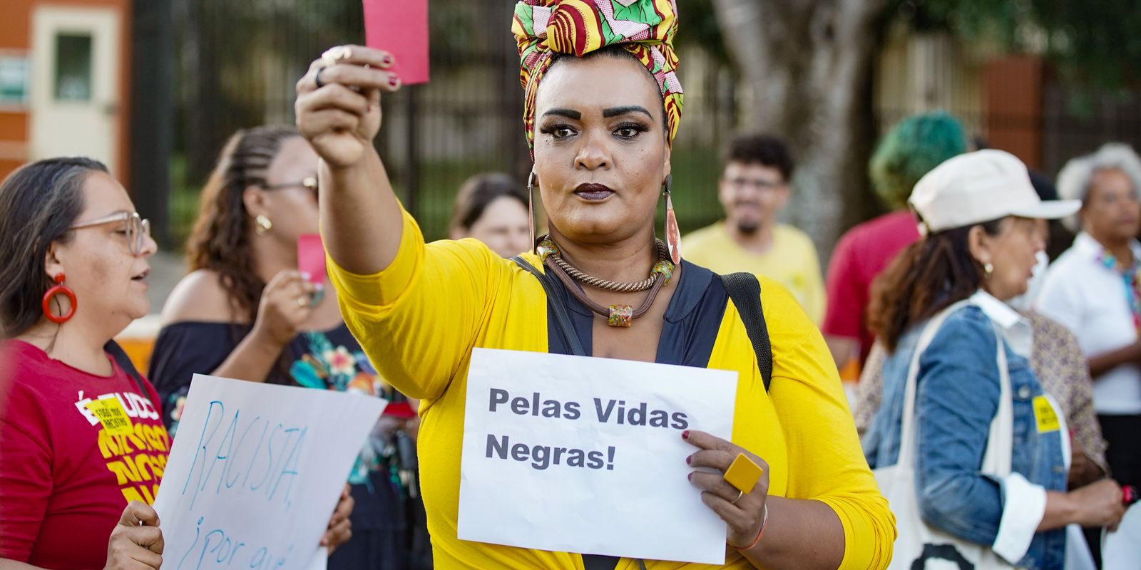 Rio e Brasília têm manifestações contra racismo e em apoio a Vini Jr. 3 Rio e Brasília têm manifestações contra racismo e em apoio a Vini Jr.