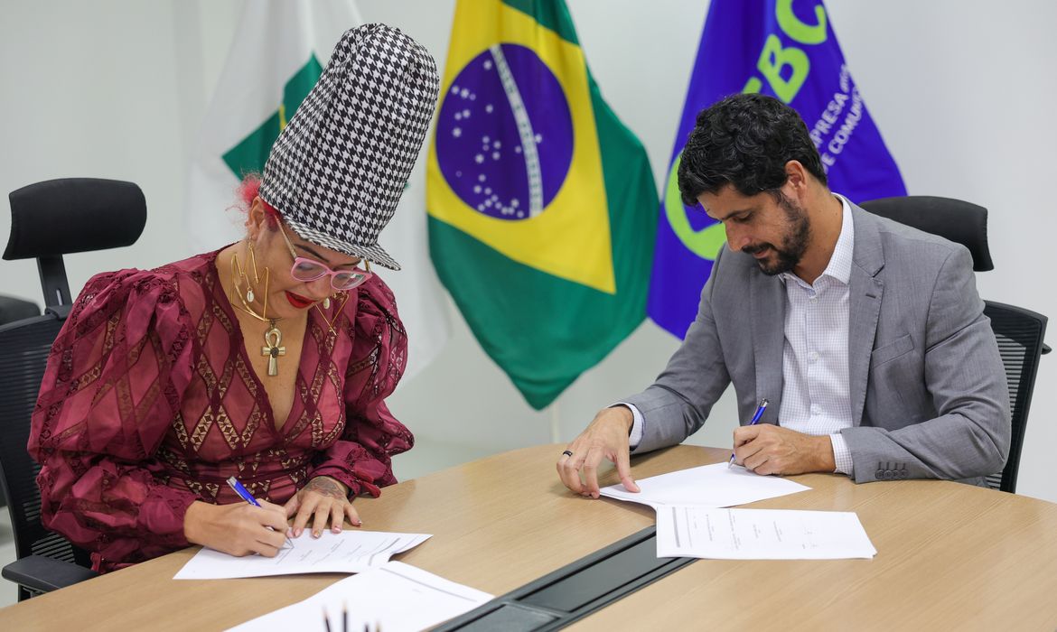 Brasília (DF) 10/07/2024 Assinatuta de parceria entre a EBC e o Festival Latinidades Foto: Fabio Rodrigues-Pozzebom/ Agência Brasil