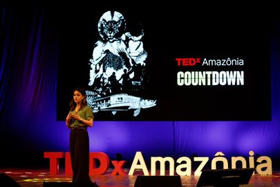 Belém (PA), 07/06/2025 - Mariana Plum, especialista em Defesa e Clima, e pensadora da segurança nacional, se apresenta no TEDx Amazônia, no Theatro da Paz, centro da cidade. Foto: Tânia Rêgo/Agência Brasil