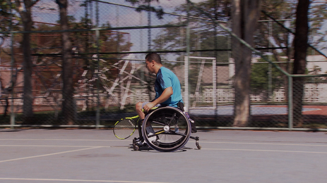 Anderson Jardim é atleta do tênis de cadeira de rodas 