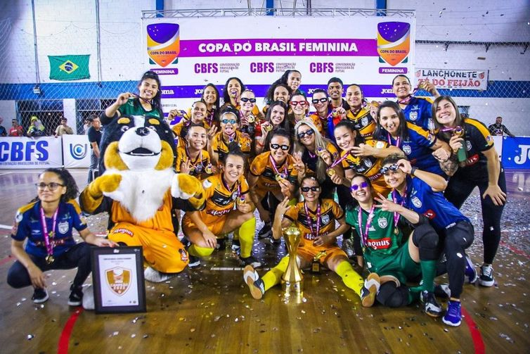 Taboão - campeão da Copa do Brasil de Futsal Feminino 2022