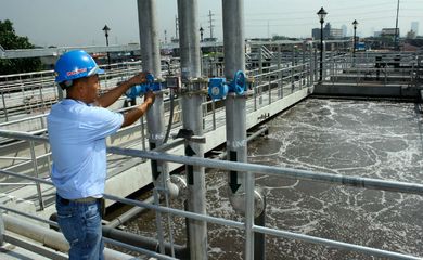 Centro de tratamento de água nas Filipinas