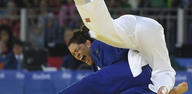 A brasileira Alana Martins Maldonado perde por ippon para a mexicana Lenia F. Ruvalcaba Alvarez e fica com a medalha de prata na Paralimpíada Rio 2016