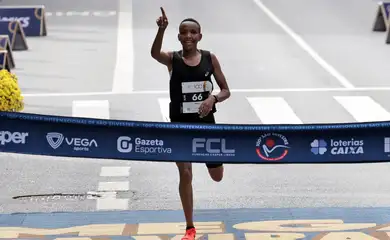 São Paulo (SP), 31/12/2025 - Atleta Sisilia Ginoka, vencedora da categoria feminina da 100ª Corrida Internacional de São Silvestre. Foto: Paulo Pinto/Agencia Brasil