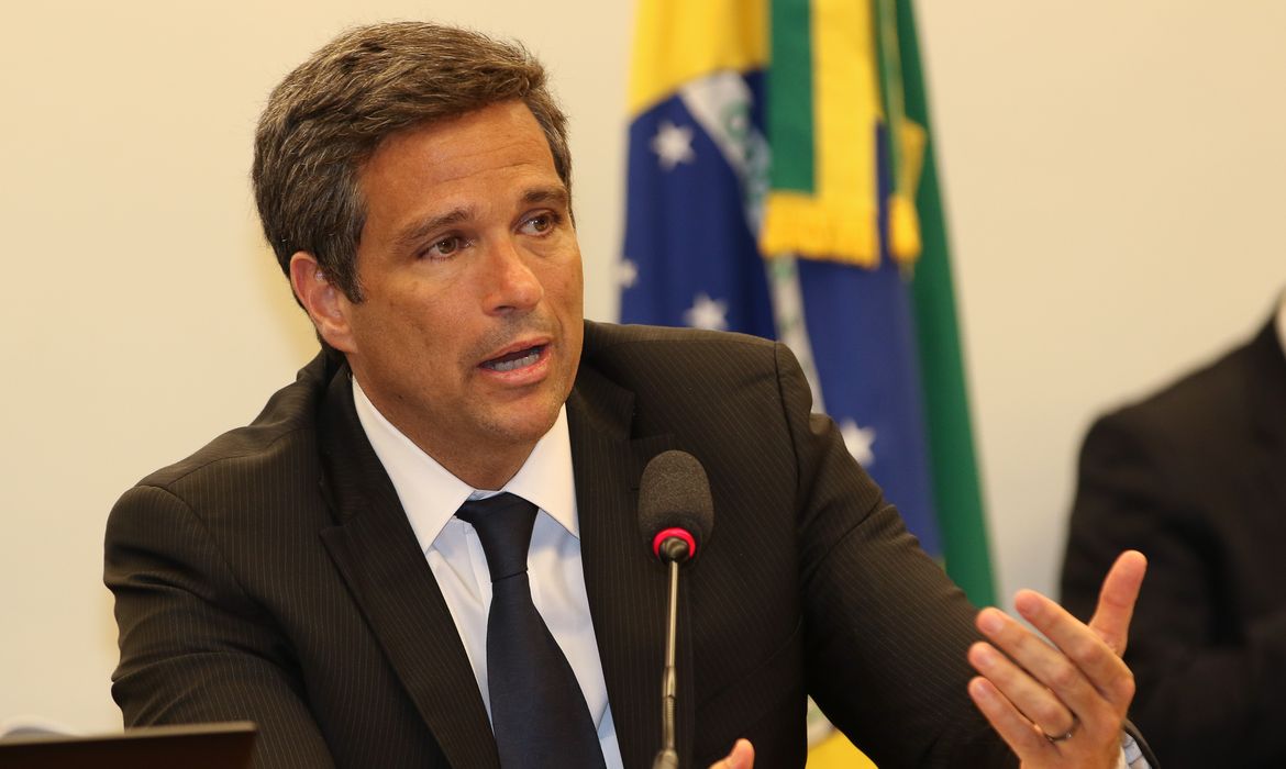 O presidente do Banco Central, Roberto Campos Neto, participa de audiência pública na Comissão Mista de Orçamento da Câmara dos Deputados.