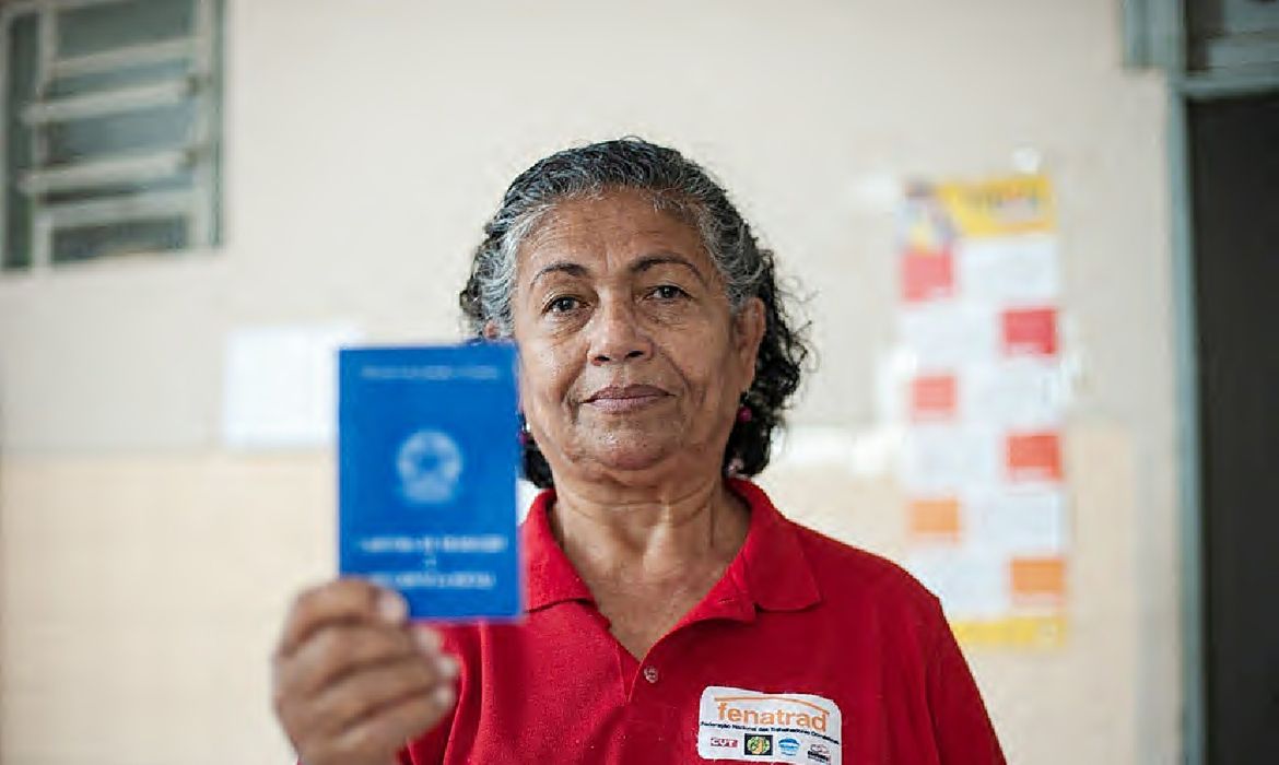 Brasília (DF) - PEC das Domésticas: 10 anos depois.
A coordenadora geral da Federação Nacional das Trabalhadoras Domésticas (FENATRAD), Luiza Batista.  Foto: Divulgaçāo