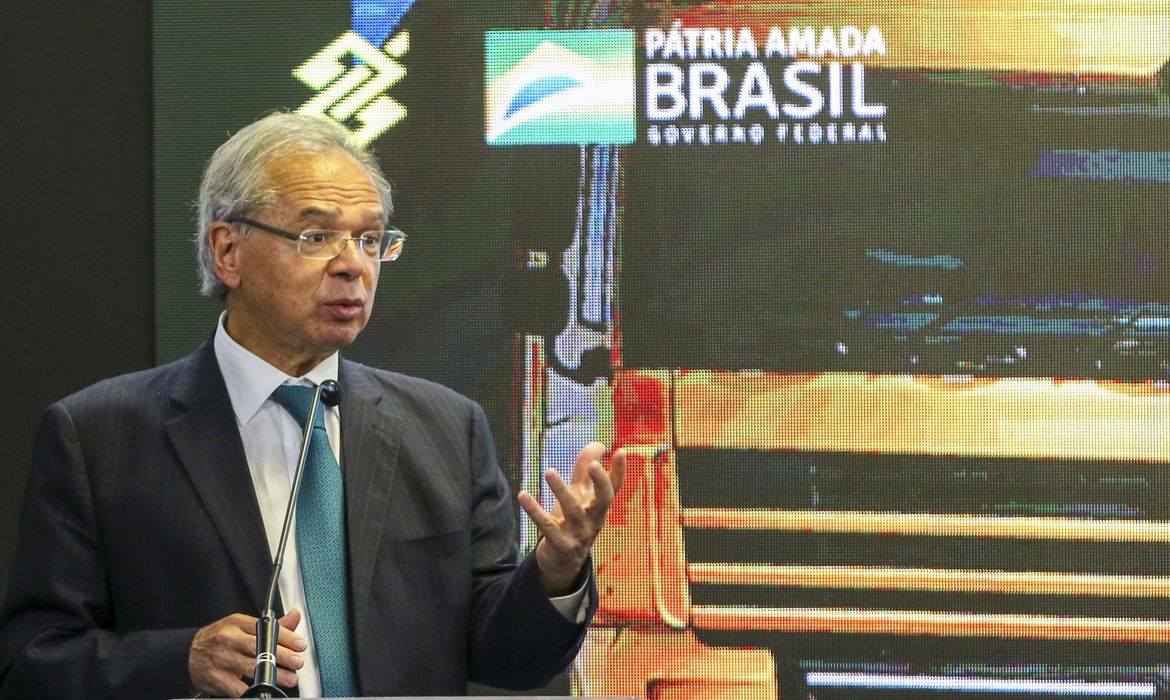 O ministro da Economia, Paulo Guedes, discursa durante o lançamento do BB Antecipa Frete e BB CPR Preservação, na sede do Banco do Brasil, em Brasília